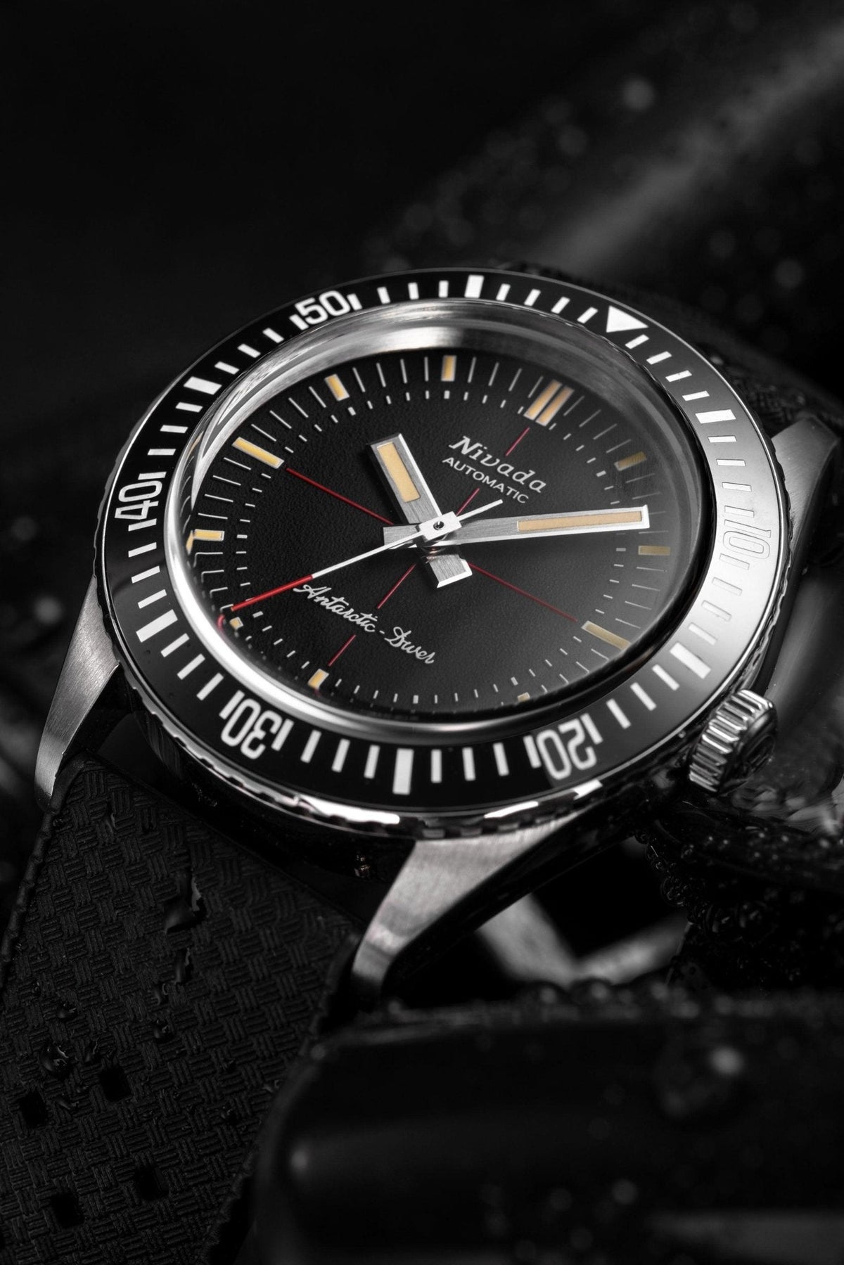 ANTARCTIC DIVER - 38mm