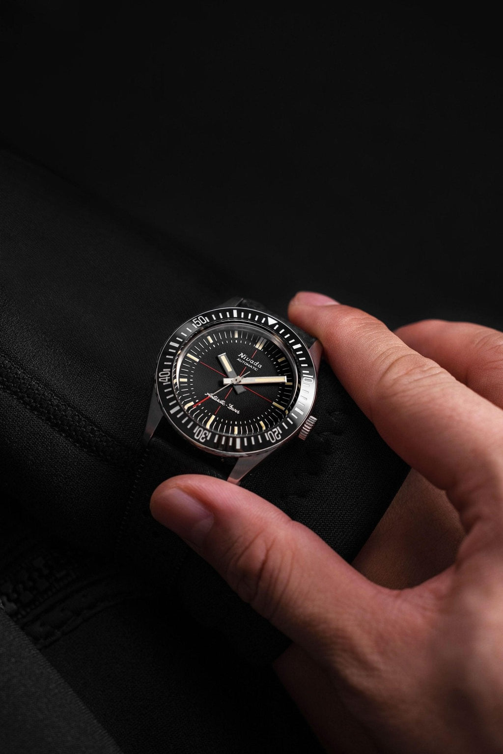 ANTARCTIC DIVER - 38mm